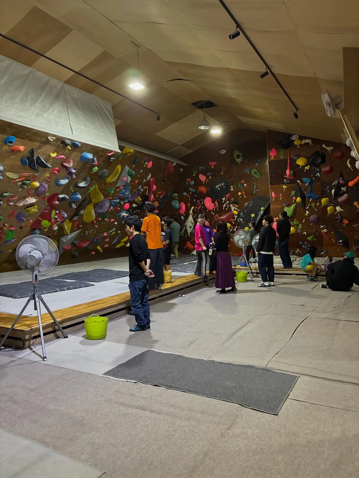 結局こっちに集まる。