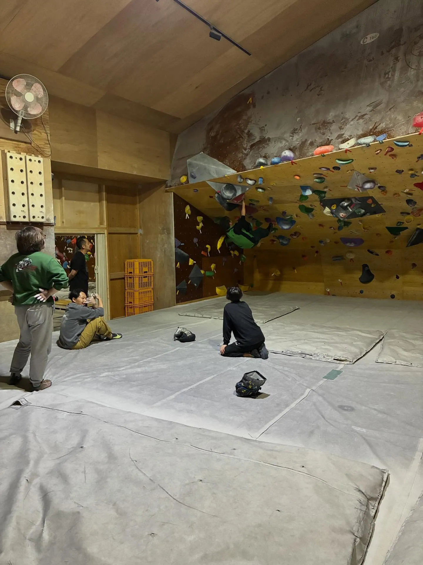 久しぶりのメンツも一緒にセッション。