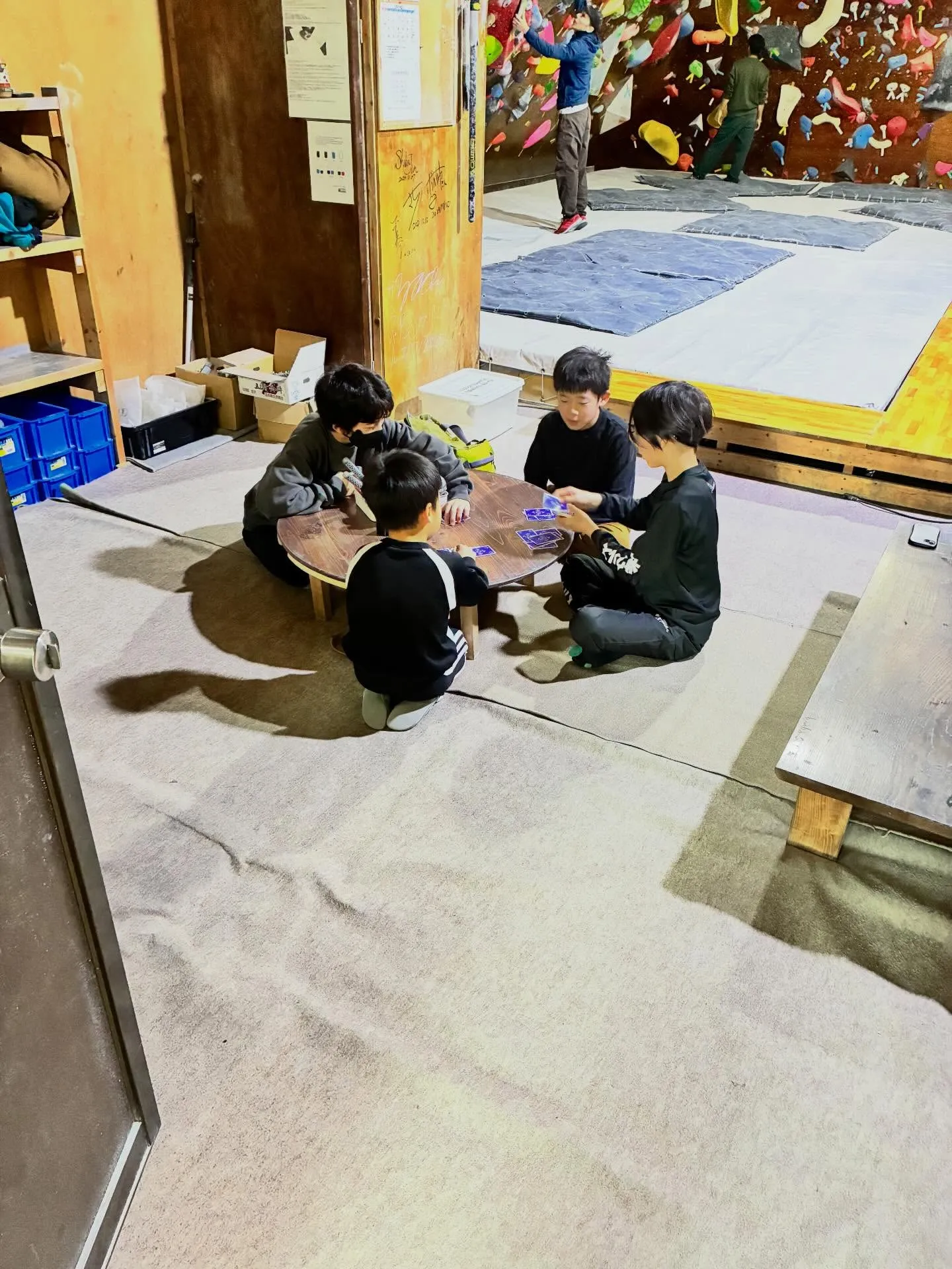 毎週土曜日の午前中はキッズスクールです！