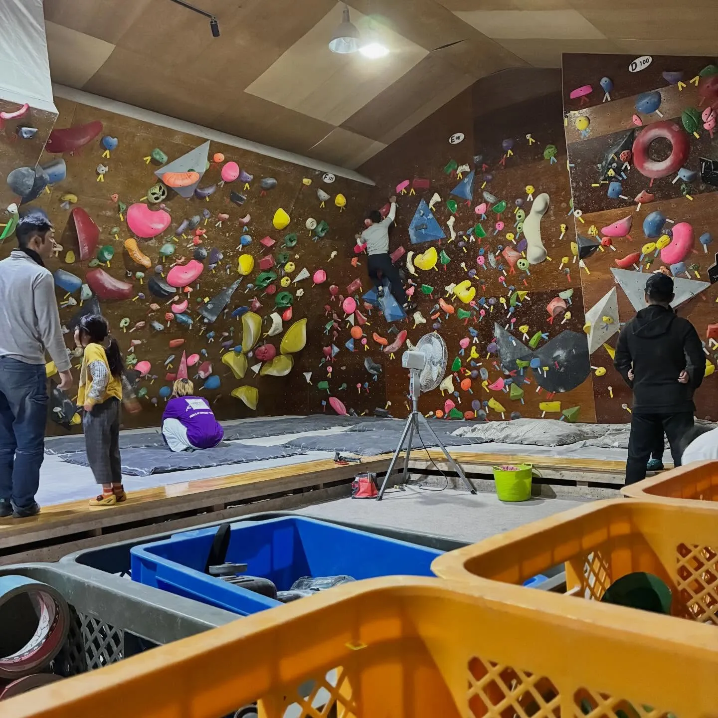 お久しぶりの方、いつもと違う時間に来られてる方。