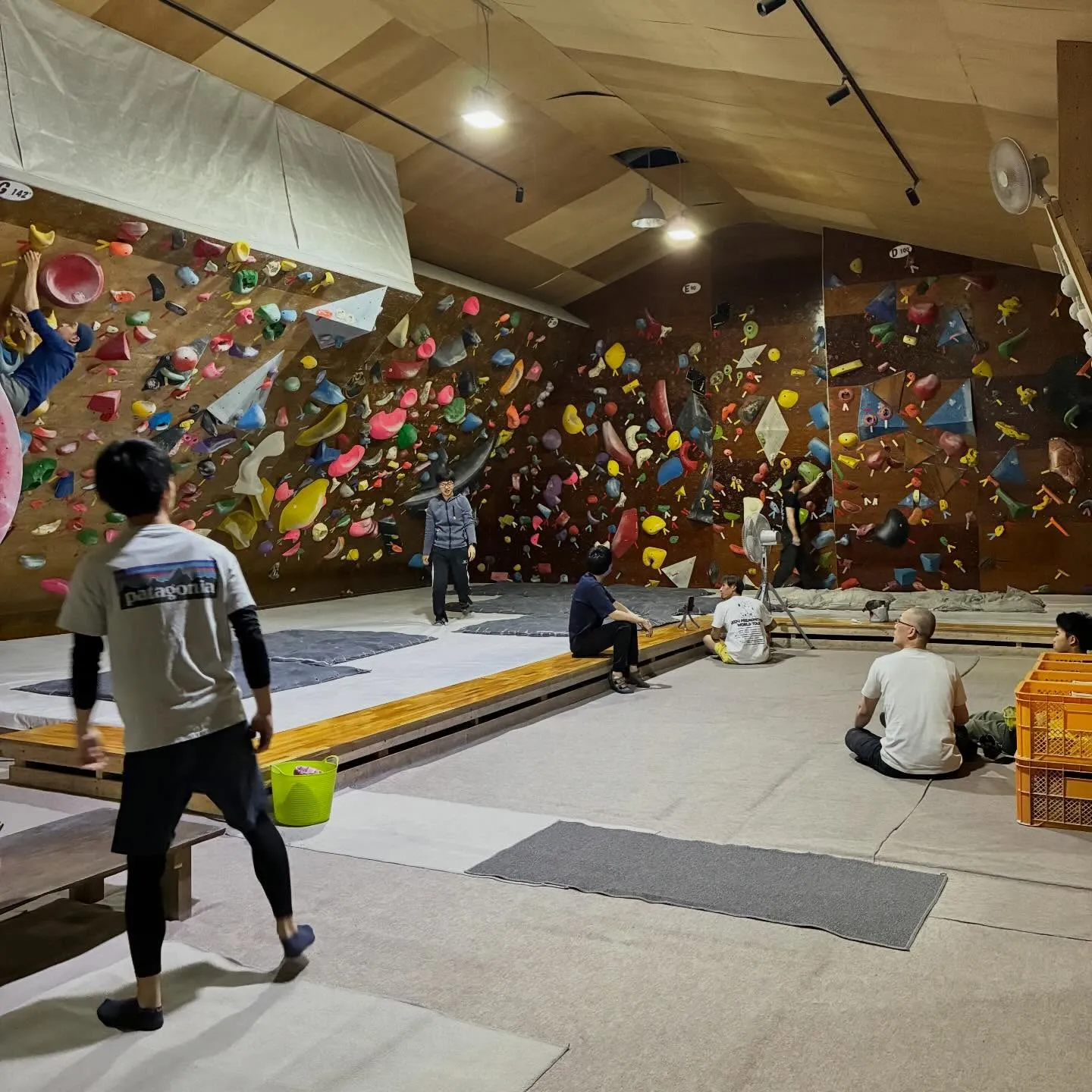 ホールド替え直後。