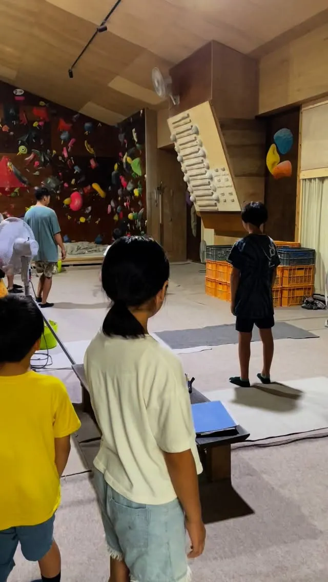 本日のキッズスクールは初参加の子もいて少し賑やか。